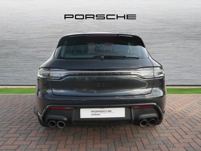 PORSCHE Macan Photo 7