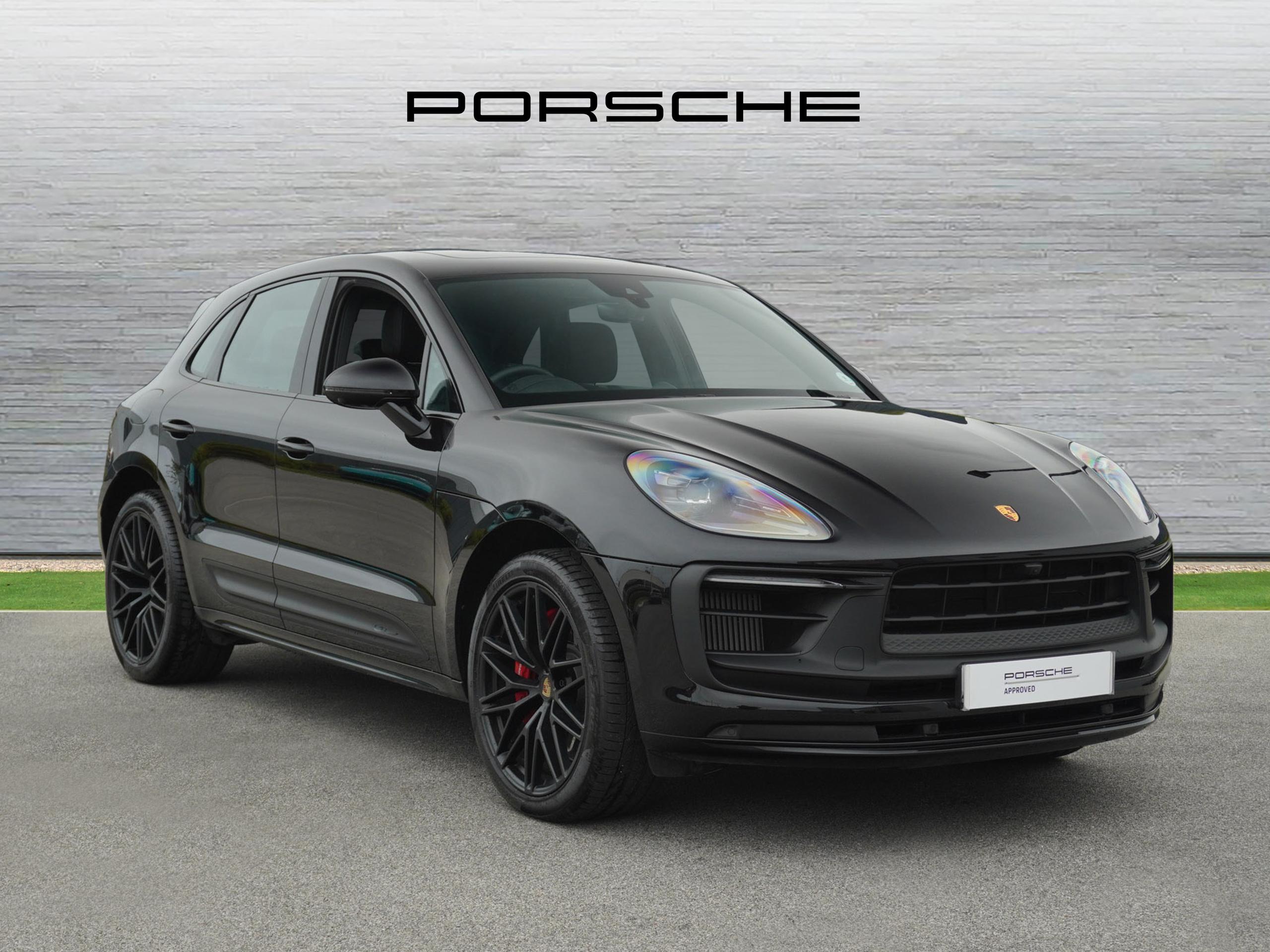2025 Porsche Macan