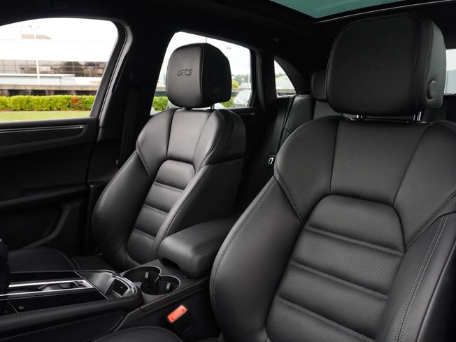 PORSCHE Macan Photo 14