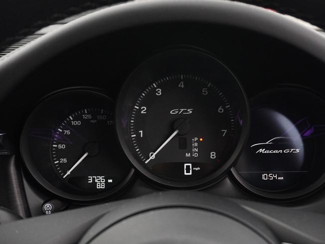 PORSCHE Macan Photo 19