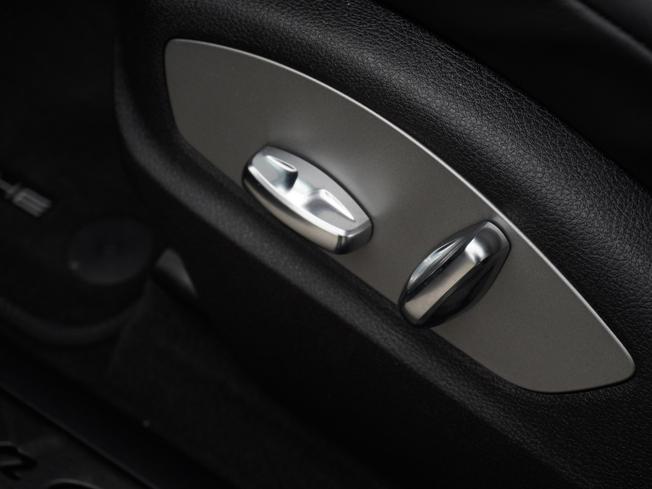 PORSCHE Macan Photo 34
