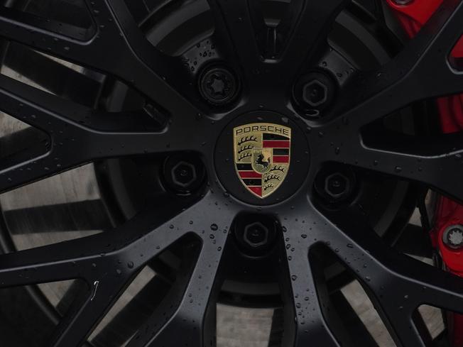 PORSCHE Macan Photo 37