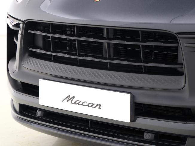 PORSCHE Macan Photo 17