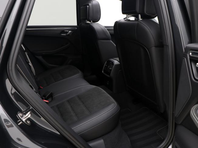 PORSCHE Macan Photo 26