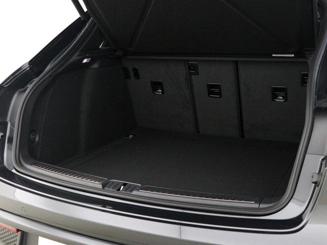 PORSCHE Macan Photo 29