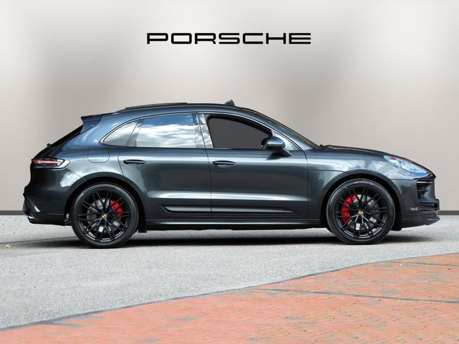 PORSCHE Macan Photo 5