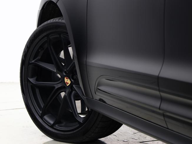 PORSCHE Macan Photo 23