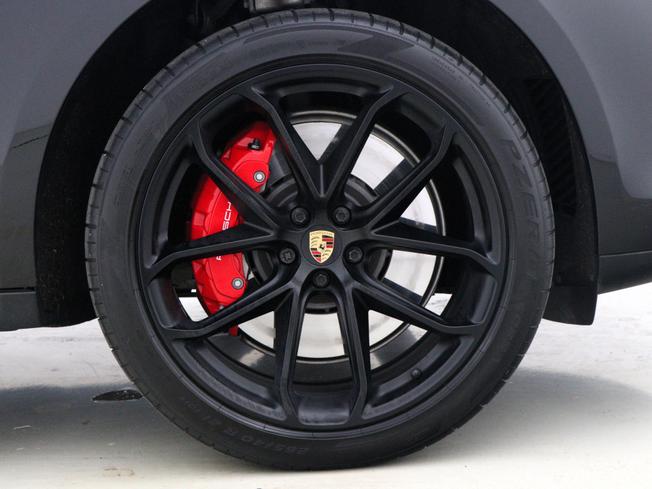 PORSCHE Macan Photo 4