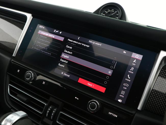 PORSCHE Macan Photo 41