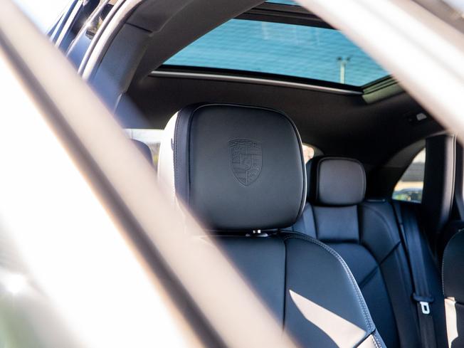 PORSCHE Macan Photo 19