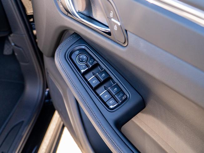 PORSCHE Macan Photo 29