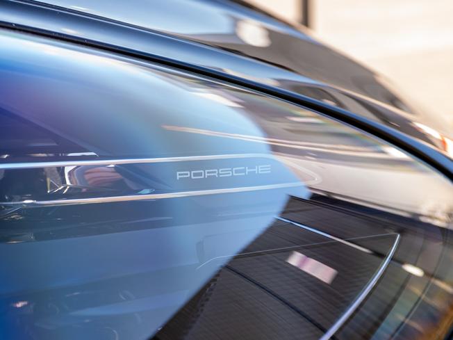 PORSCHE Macan Photo 36