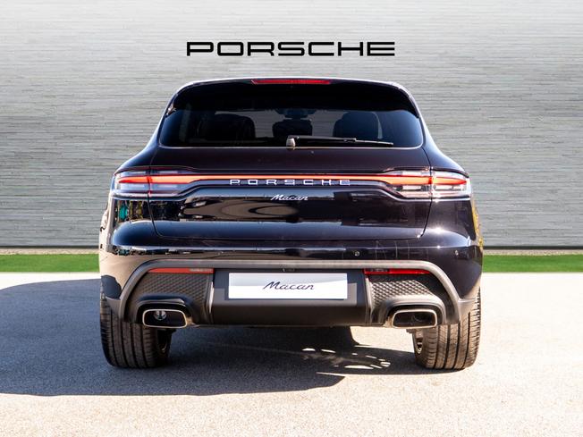 PORSCHE Macan Photo 7