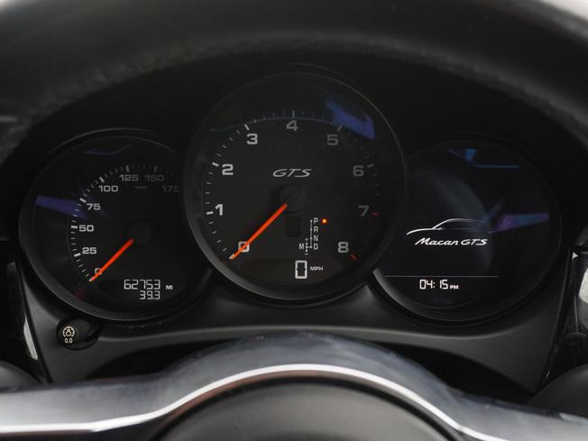PORSCHE Macan Photo 13