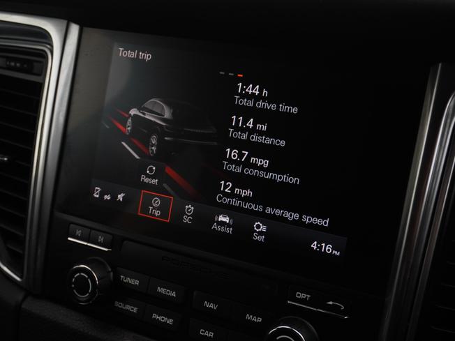PORSCHE Macan Photo 17