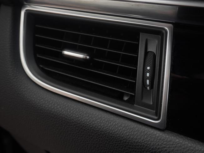 PORSCHE Macan Photo 20
