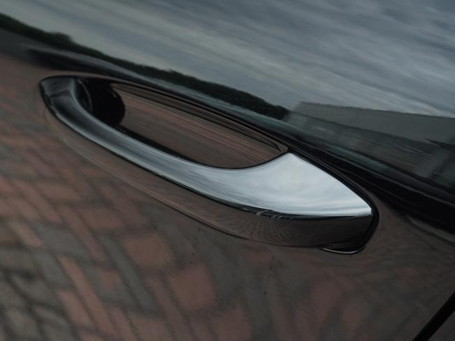 PORSCHE Macan Photo 40