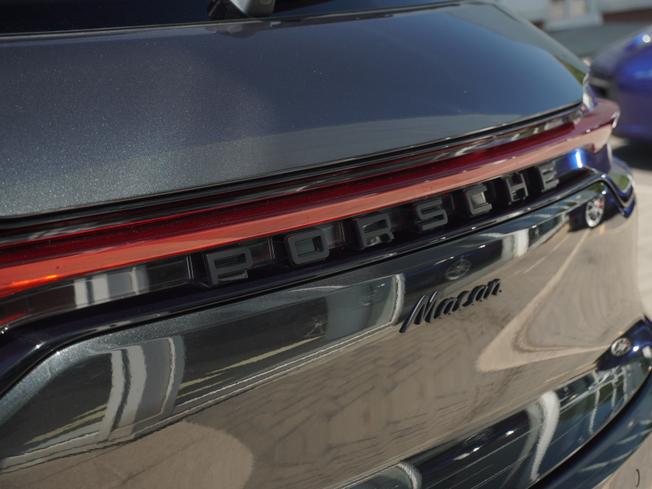 PORSCHE Macan Photo 30