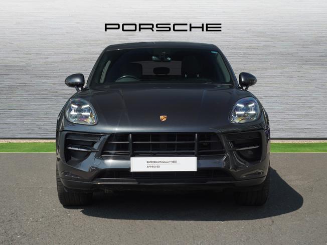 PORSCHE Macan Photo 6