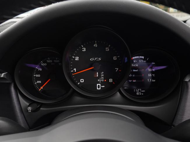 PORSCHE Macan Photo 19