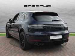 PORSCHE Macan Photo 2