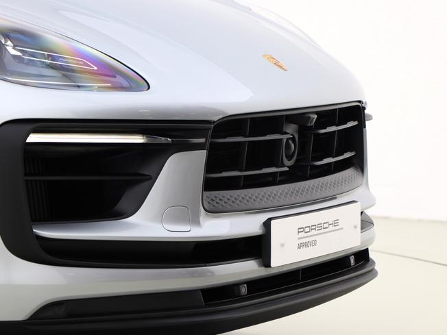 PORSCHE Macan Photo 10