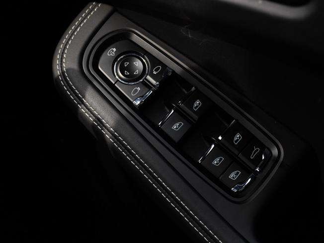 PORSCHE Macan Photo 29
