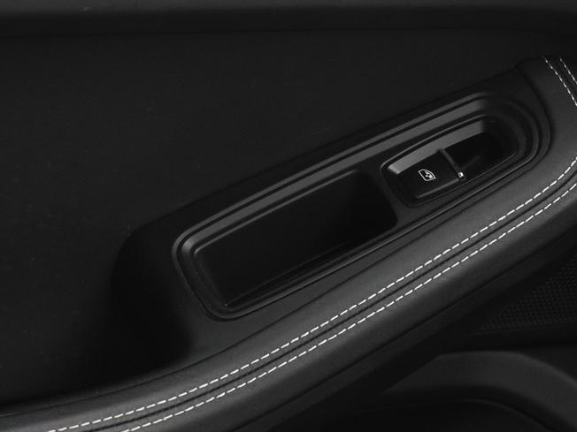 PORSCHE Macan Photo 34