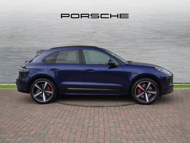PORSCHE Macan Photo 5