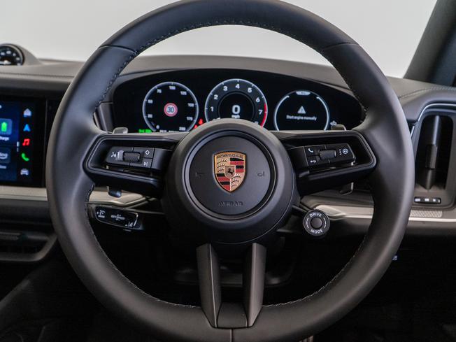 PORSCHE Cayenne Photo 12