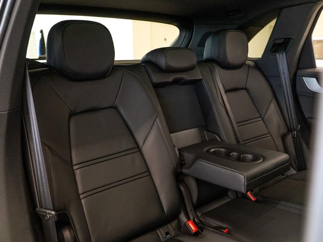 PORSCHE Cayenne Photo 13