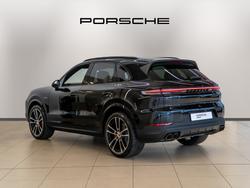 PORSCHE Cayenne Photo 2
