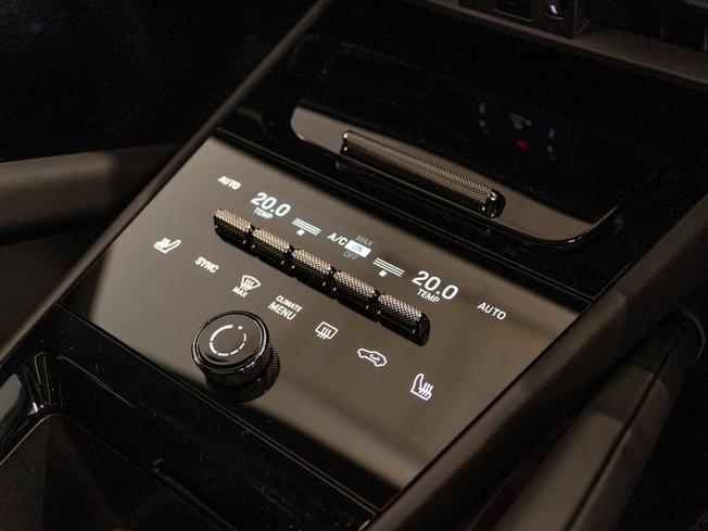PORSCHE Cayenne Photo 24