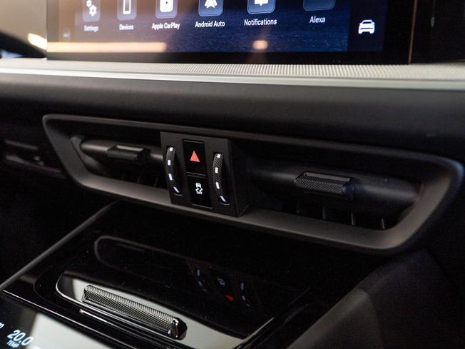 PORSCHE Cayenne Photo 25