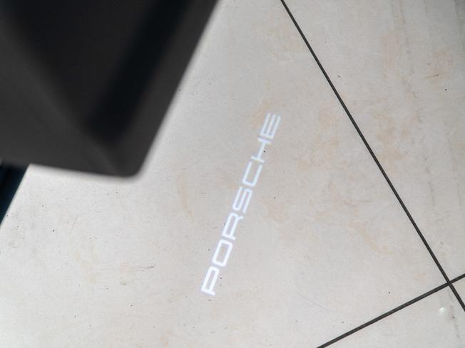 PORSCHE Cayenne Photo 36
