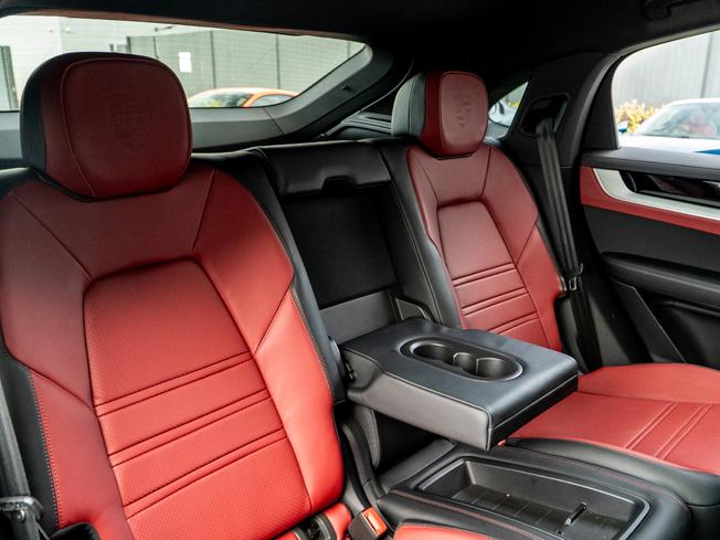 PORSCHE Cayenne Photo 13