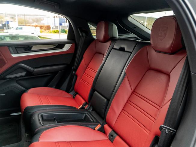PORSCHE Cayenne Photo 15