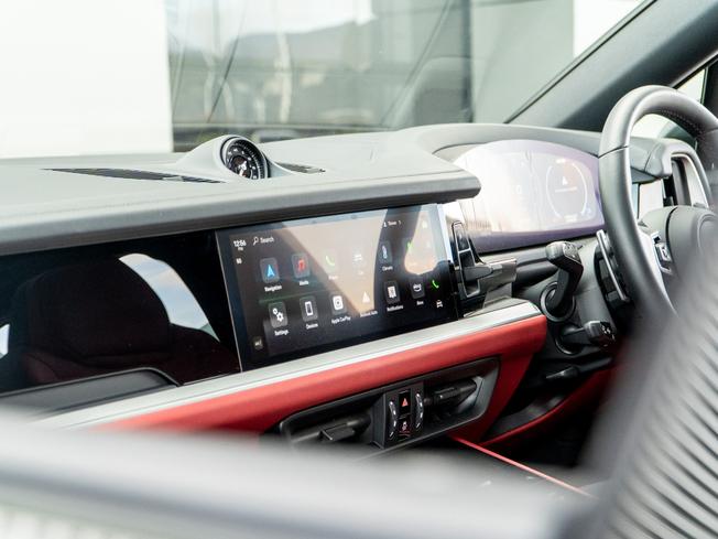 PORSCHE Cayenne Photo 22