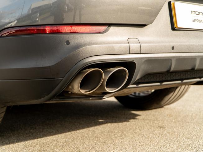 PORSCHE Cayenne Photo 27