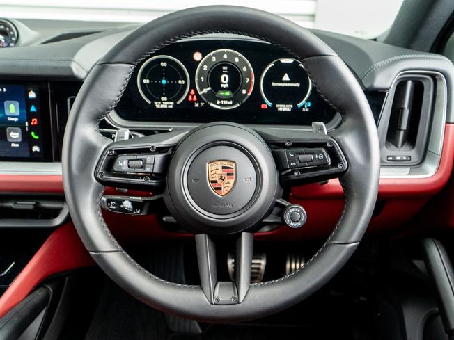 PORSCHE Cayenne Photo 8