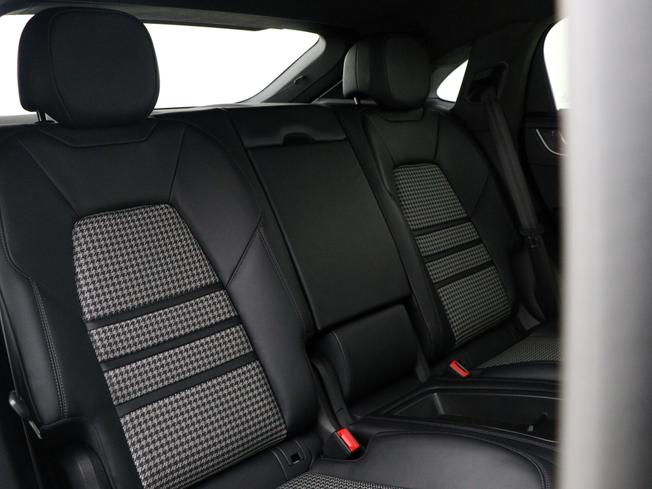 PORSCHE Cayenne Photo 18