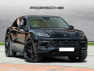 2025 PORSCHE Cayenne E-Hybrid 5dr Tiptronic S at JCT600