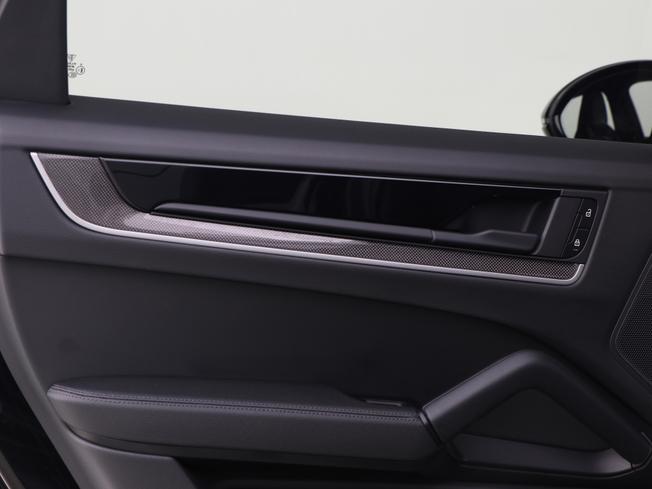 PORSCHE Cayenne Photo 29