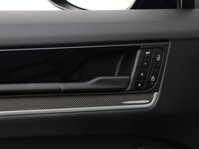 PORSCHE Cayenne Photo 34