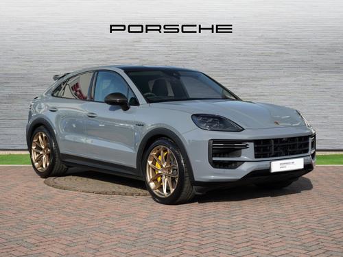 PORSCHE Cayenne 4.0 V8 E-Hybrid 25.9kWh Turbo Coupe 5dr Petrol Plug-in Hybrid TiptronicS 4WD Euro 6 (s/s) (739 ps)