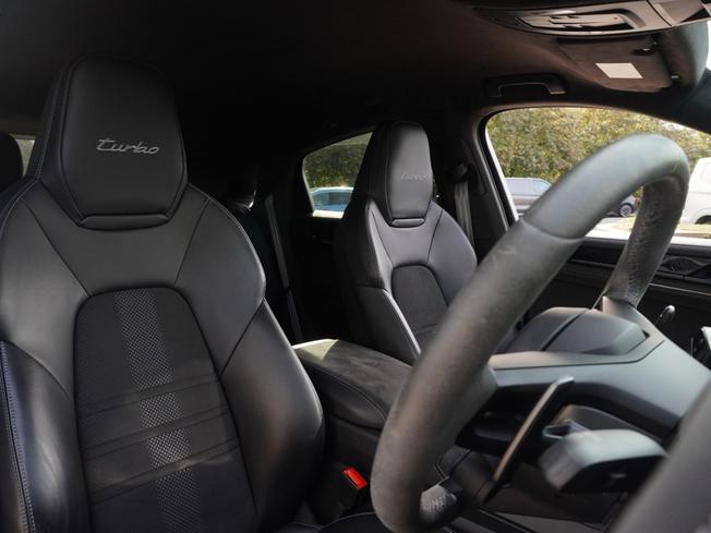 PORSCHE Cayenne Photo 12