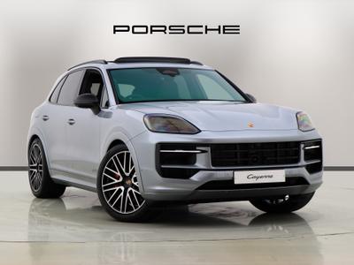 ~ PORSCHE Cayenne Cayenne GTS at JCT600