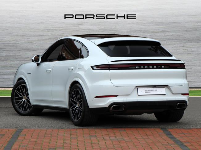 PORSCHE Cayenne Photo 2