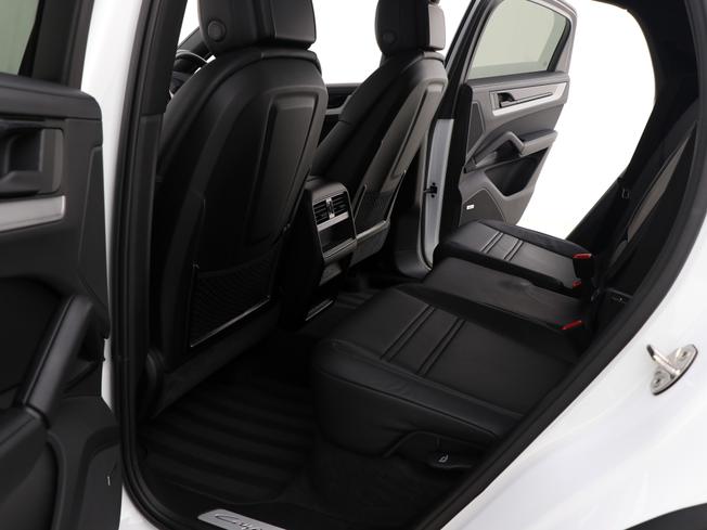 PORSCHE Cayenne Photo 24