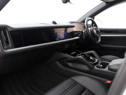 PORSCHE Cayenne Photo 3